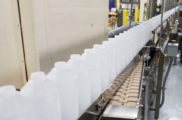 bottle conveyor belts - plastic bottles